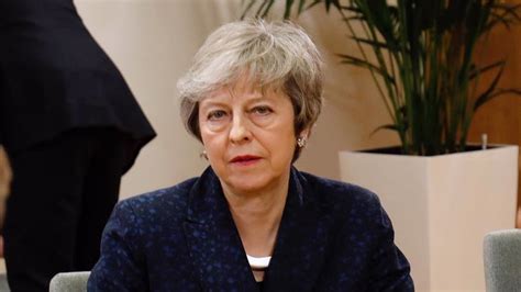 T­h­e­r­e­s­a­ ­M­a­y­:­ ­B­r­e­x­i­t­­i­ ­z­a­m­a­n­ı­n­d­a­ ­g­e­r­ç­e­k­l­e­ş­t­i­r­e­c­e­ğ­i­m­